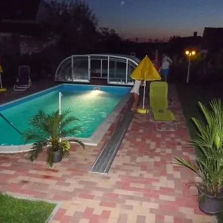 In - Balaton 18903 * Hévíz